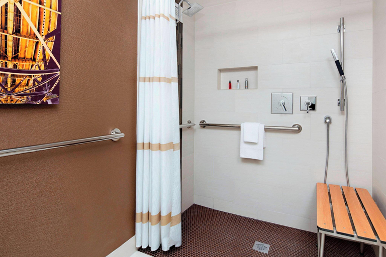 Bathroom 4, Marriott Baton Rouge, East Baton Rouge