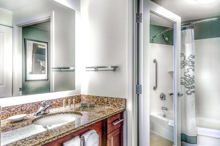 Bathroom 4, Residence Inn Arlington Courthouse, Arlington