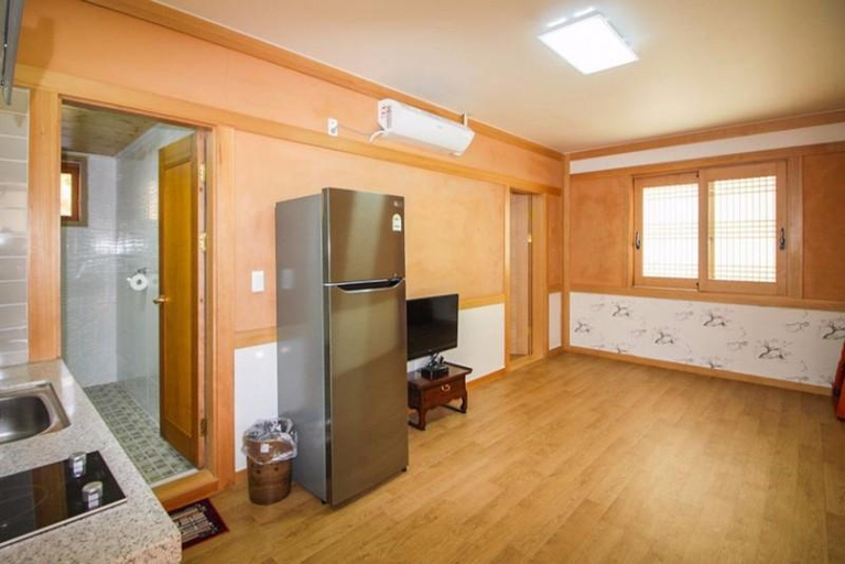 Others 4, Yongin Hanok Pension Sujindang, Yongin