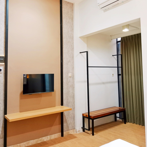 Hotel Nara Arta Syariah - Tap to explore photos