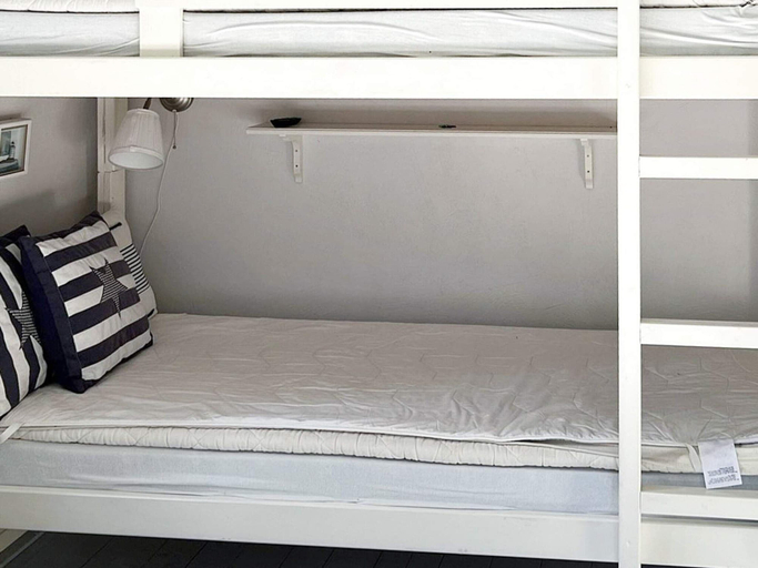 Room 5, 4 Star Holiday Home in Tronodal, Bollnäs