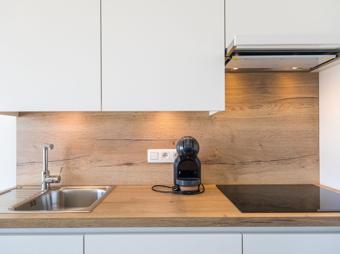 Private kitchen 5, Beautiful Apartment With Stunning sea View, West-Vlaanderen