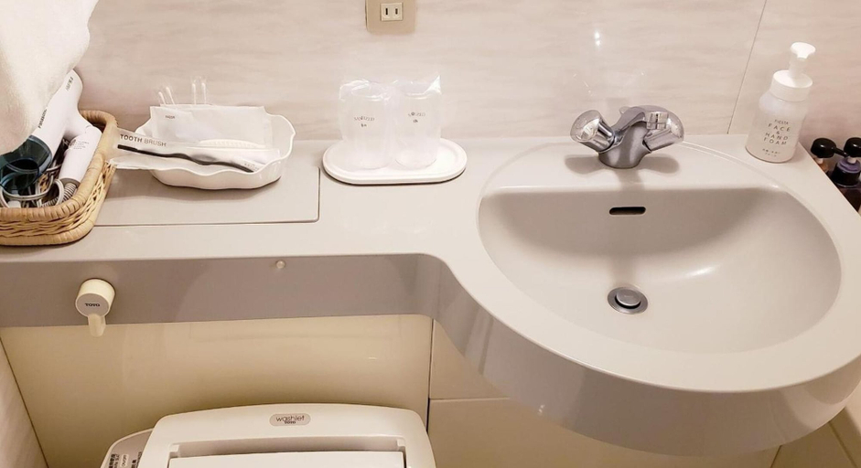 Bathroom 4, Mielparque Kumamoto Hotel, Kumamoto