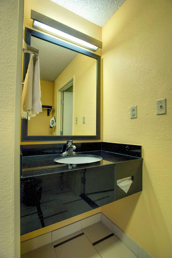 Bathroom, Fairfield Inn Las Cruces, Dona Ana