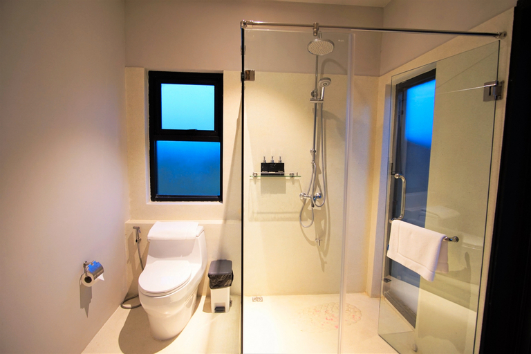 Bathroom 3