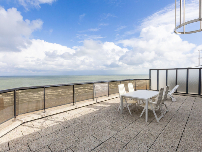Exterior 2, Penthouse on 10th Floor, West-Vlaanderen