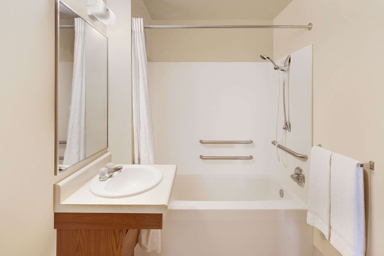 Bathroom 3, WoodSpring Suites Des Moines Pleasant Hill, Polk