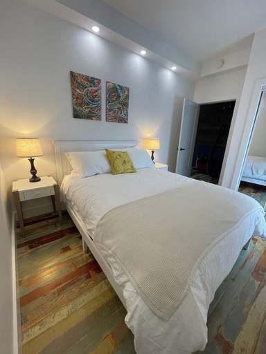Bedroom 3, Temperance Hotel, Cowichan Valley