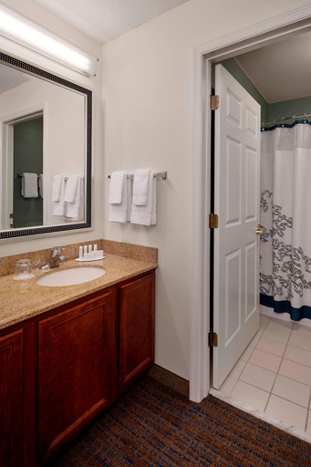 Bathroom 4, Residence Inn By Marriott St Louis Airport, Saint Louis