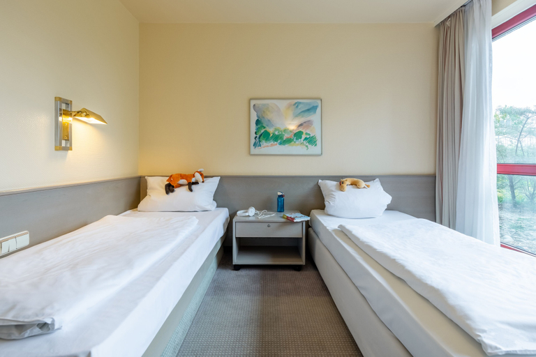 Bedroom 4, Raststättenhotel Baden-Baden, Baden-Baden