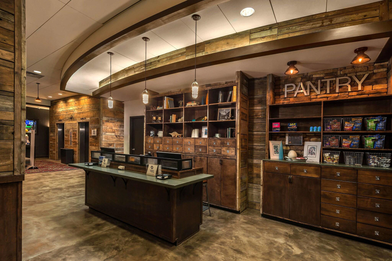 Food & Drinks 5, Four Points by Sheraton Juneau, Juneau