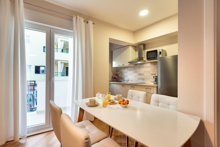 Others 5, Apartments & Studios Dalmatino, Vodice