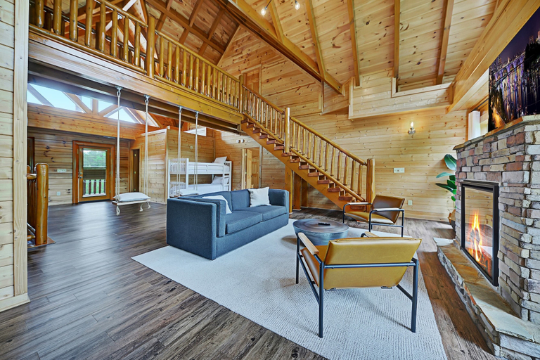 Others 1, Java by Avantstay 12 Mins to Pigeon Forge + View, Sevier