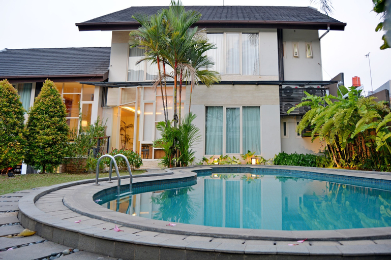 Sport & Beauty 2, W Home Cipete, South Jakarta