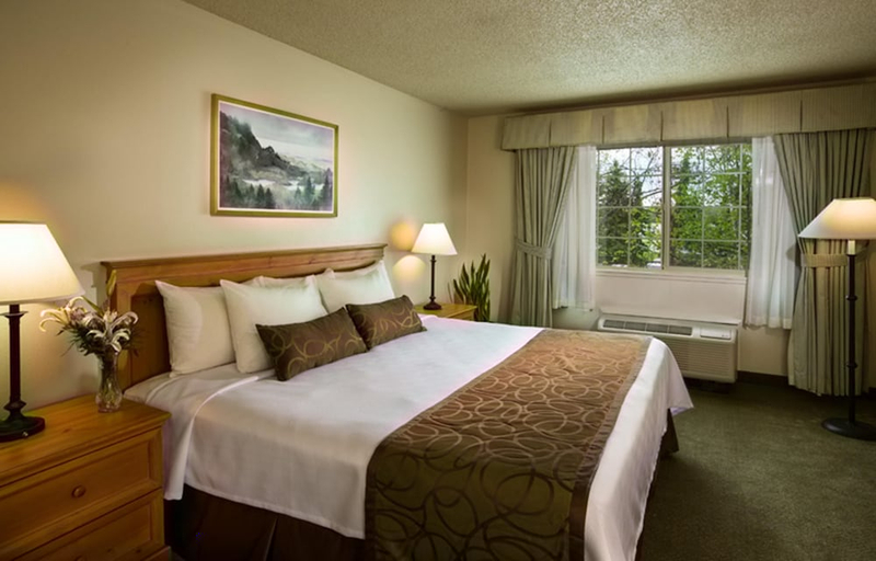 Bedroom 3, Coast Inn at Lake Hood, Anchorage