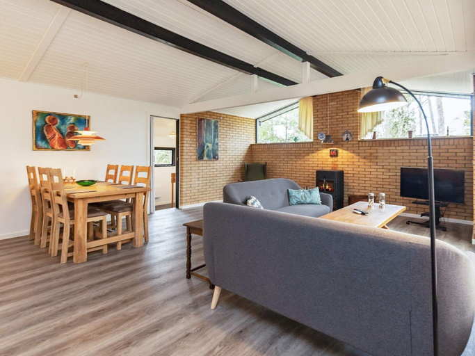 Others 4, 6 Person Holiday Home in Vaeggerlose, Guldborgsund