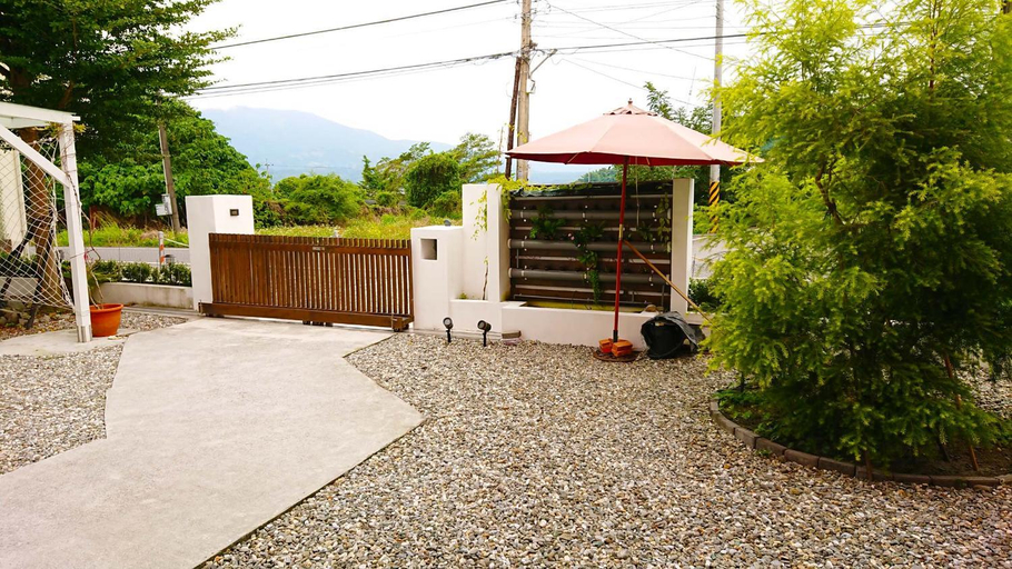Exterior & Views 1, 高寮貳陸之貳民宿 Gaoliao 26-2 Simple Home Life, Hualien