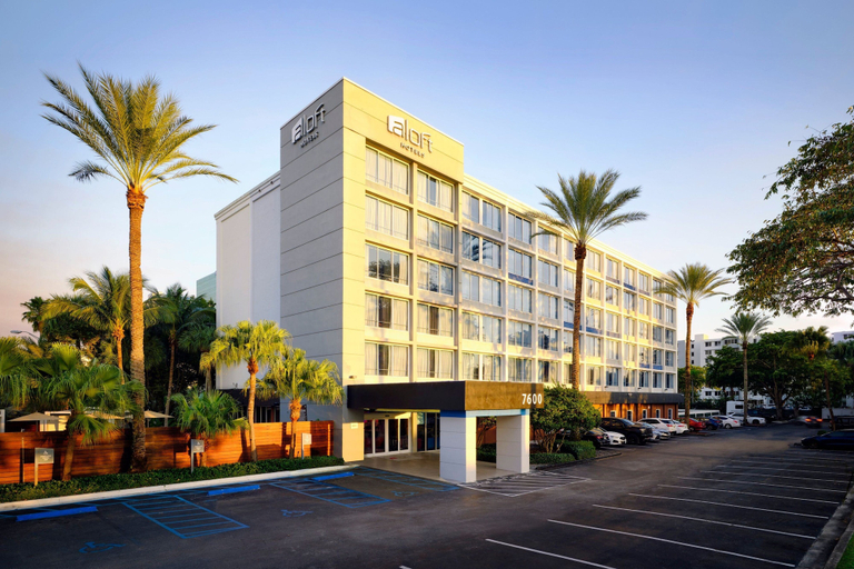 Exterior & Views 2, Aloft Miami Dadeland, Miami-Dade