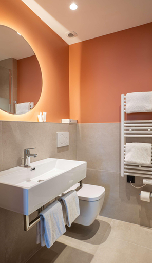 Bathroom 3