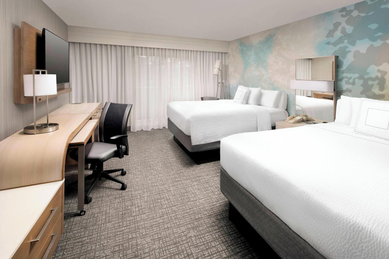 Bedroom 3, Courtyard By Marriott Portland Hillsboro, Washington