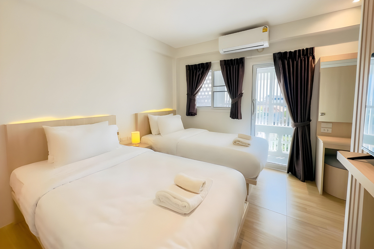 Bedroom 4, Zhennan Teabar Hotel, Muang Chiang Mai