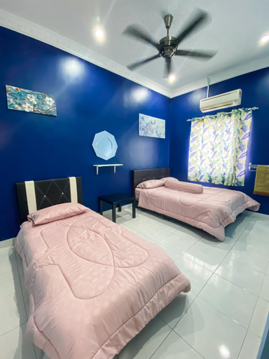 DF ZaheenulFitri Homestay (Muslim Homestay), Seremban
