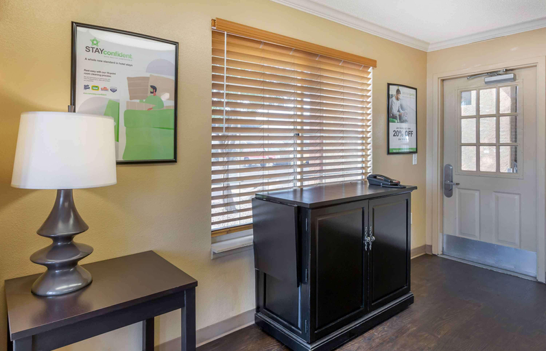 Public Area 3, Extended Stay America Select Suites Phoenix Mesa West, Maricopa