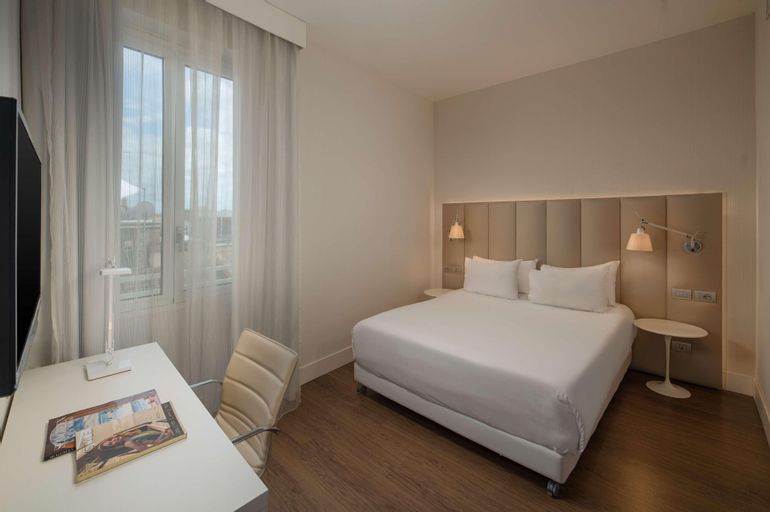 Bedroom 24