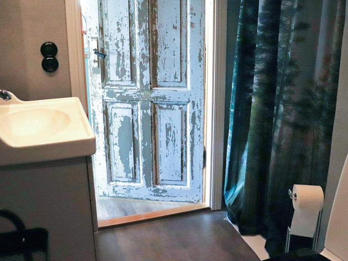 Bathroom 3, 4 Person Holiday Home in Rolfstorp, Varberg