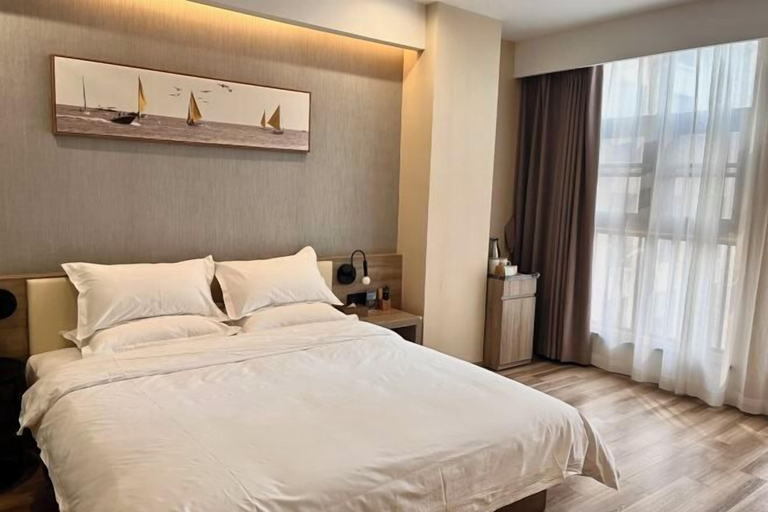Bedroom 3, Zhenjiang July hotel, Zhenjiang