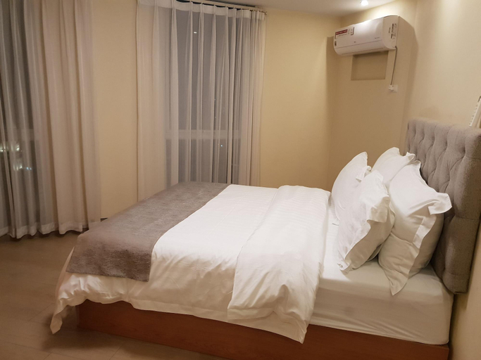 Bedroom 4, LUXE In Venice - The Venice Residences, Taguig
