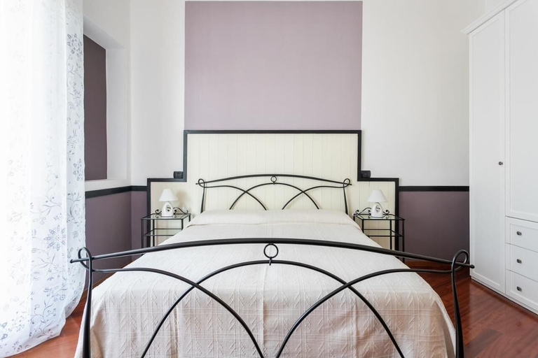 Others 2, MyHomeInComo - Santa Chiara Apartment, Como