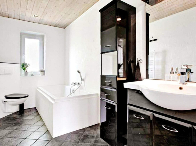 Bathroom 4, 8 Person Holiday Home in Hadsund, Mariagerfjord