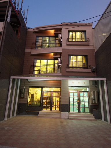 Exterior & Views 1, Nanwan Jiahewu Inn, Pingtung