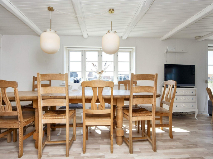 Dining 5, 10 Person Holiday Home in Harboore, Lemvig