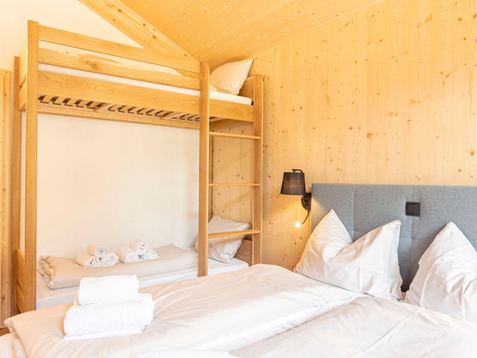 Bedroom 4, Luxury Villa With Sauna, on the Piste, Imst