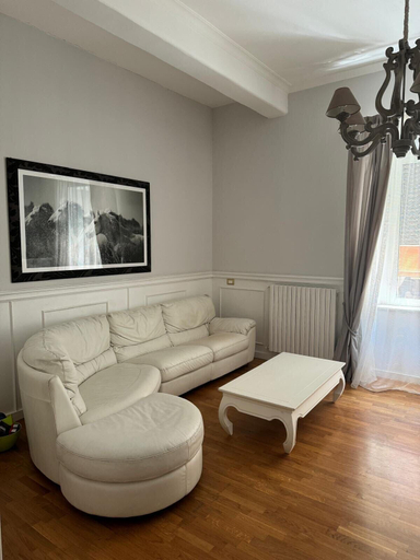 Living area 5, casa barbarella napoli, Napoli