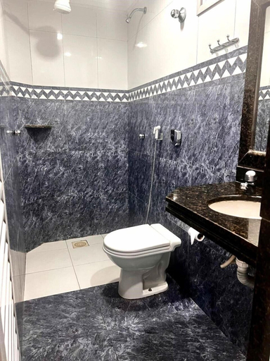 Bathroom 3, HOTEL BURITI STOP, Aparecida de Goiânia