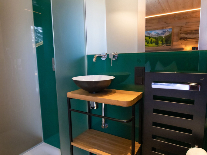 Bathroom 5, Spacious apartment with sauna, Liezen