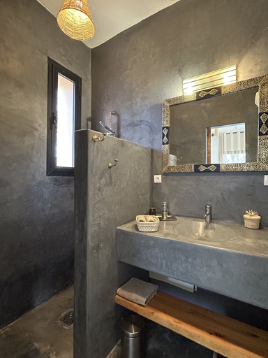 Bathroom 4, Dar Almajula, Essaouira