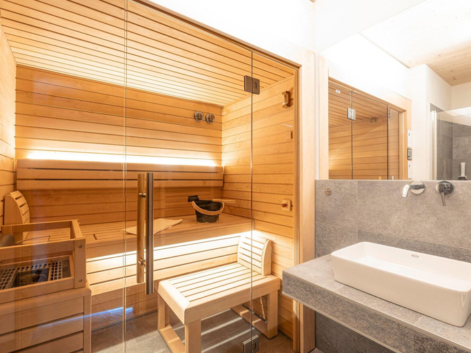 Bathroom 4, Spacious apartment with sauna, Liezen