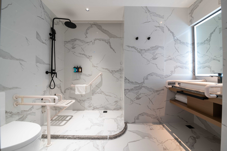 Bathroom 5, Holiday Inn Express NANCHANG BAYI SQUARE by IHG, Nanchang