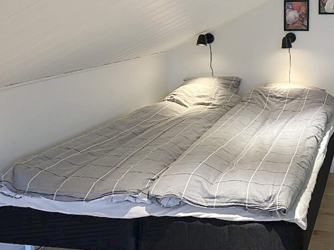 Room 5, 6 Person Holiday Home in Syssleback-by Traum, Torsby