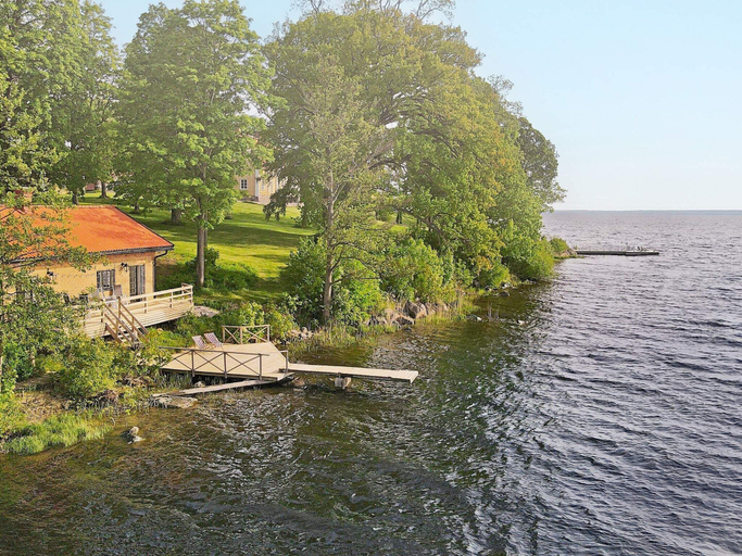 Exterior & Views 1, 4 Star Holiday Home in Hova, Gullspång