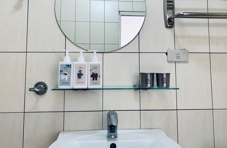 Bathroom 4, Puli Islet Inn, Nantou
