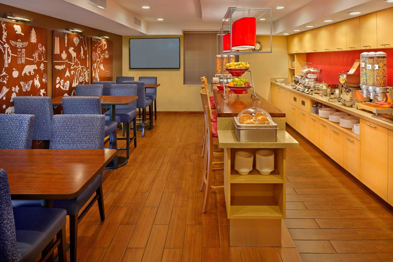 Food & Drinks 5, TownePlace Suites Fort Lauderdale Weston, Broward