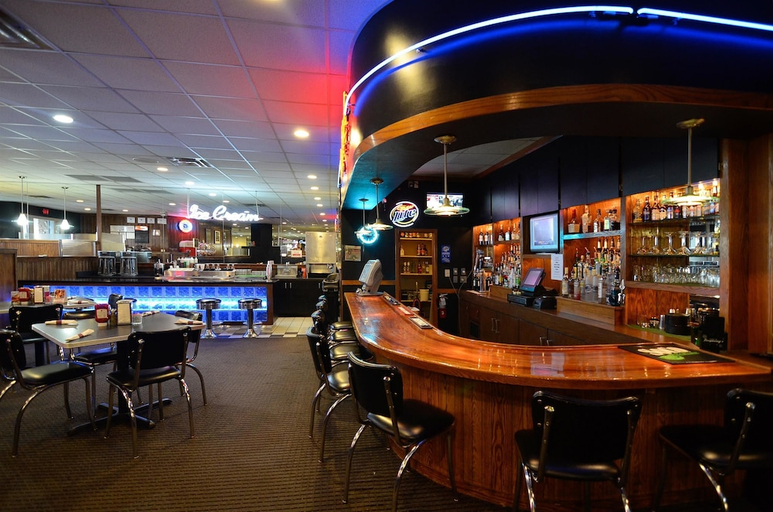 Food & Drinks 4, Wyndham Garden Ankeny, Polk