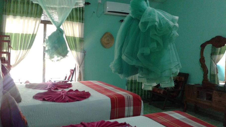 Others 5, Flower Inn, Dambulla