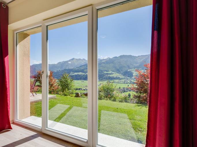 View from property 4, Apartment in Kaprun Near Ski Slopes, Zell am See