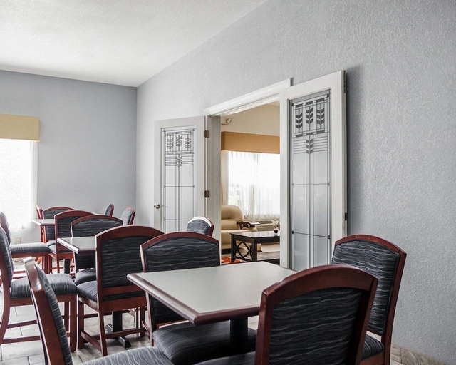 Food & Drinks 3, Quality Inn & Suites Altoona - des Moines, Polk